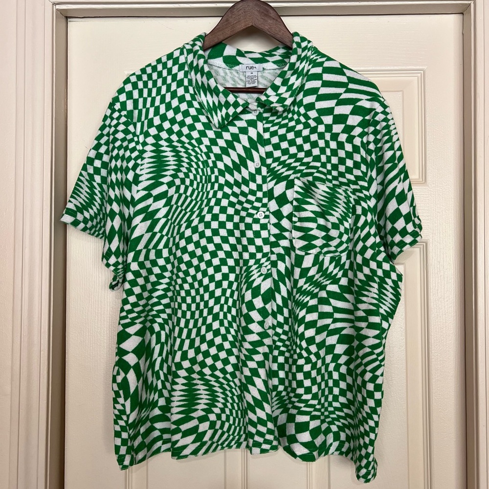rue21 Plus Size 3X Green White Geometric Cotton terry Button-Up Shirt